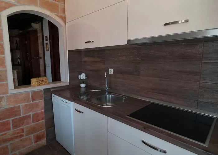 Апартаменты Ivana Постира