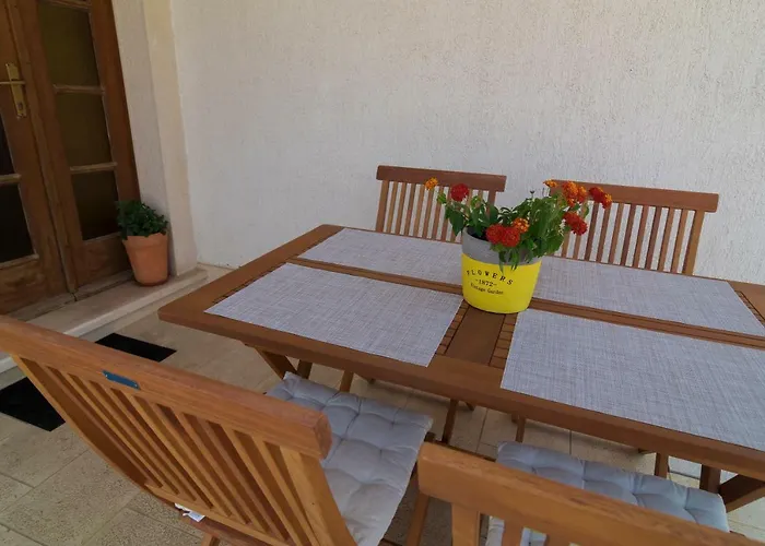 Ivana Апартаменты Постира